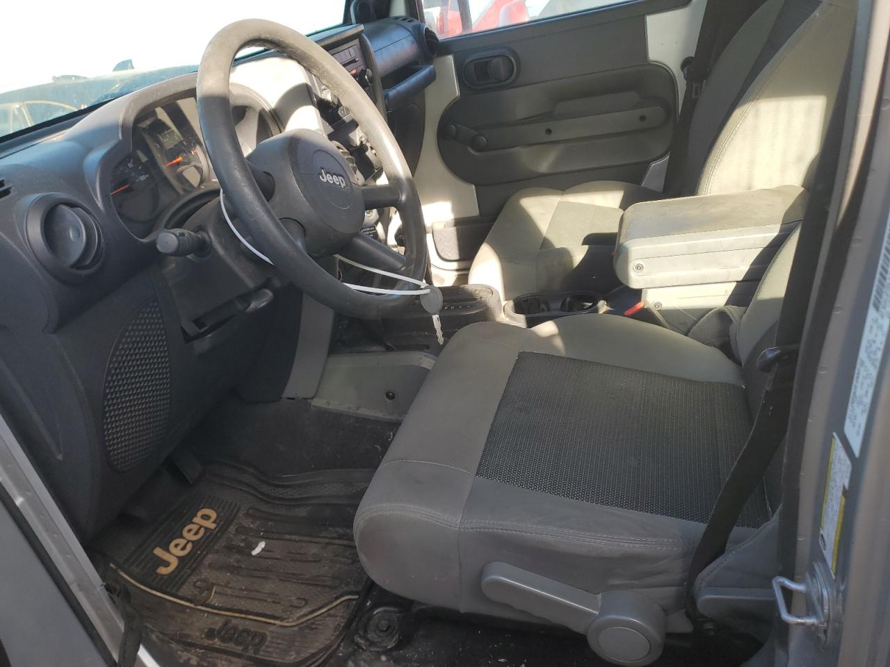 2009 Jeep Wrangler Unlimited X VIN: 1J4GA39139L782390 Lot: 85530954