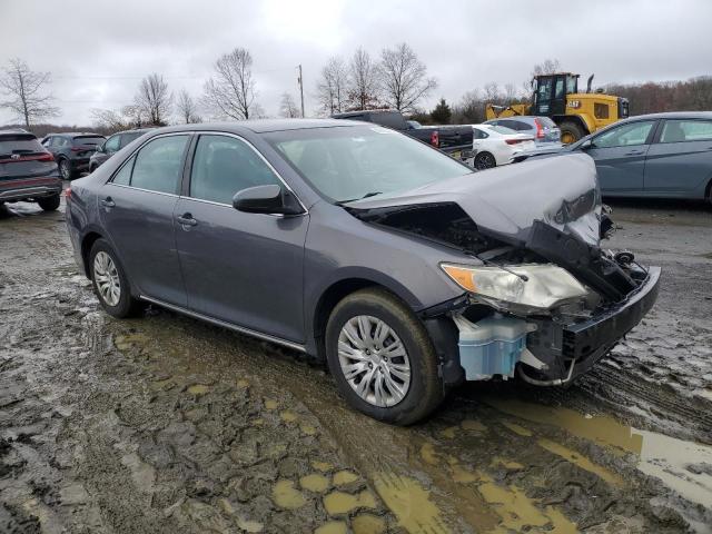  TOYOTA CAMRY 2014 Szary