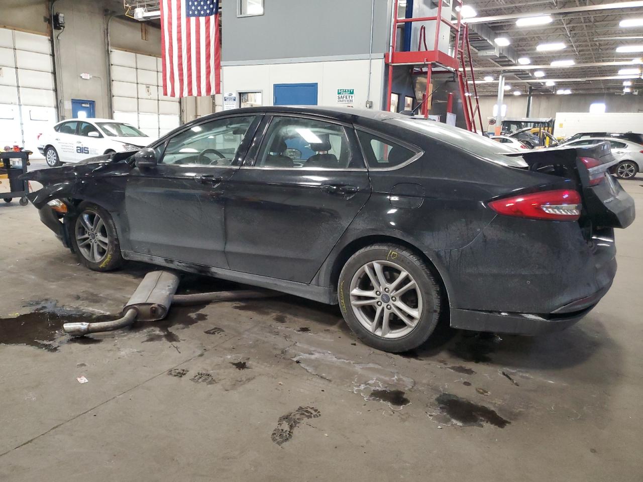 VIN 3FA6P0HD7JR148277 2018 FORD FUSION no.2