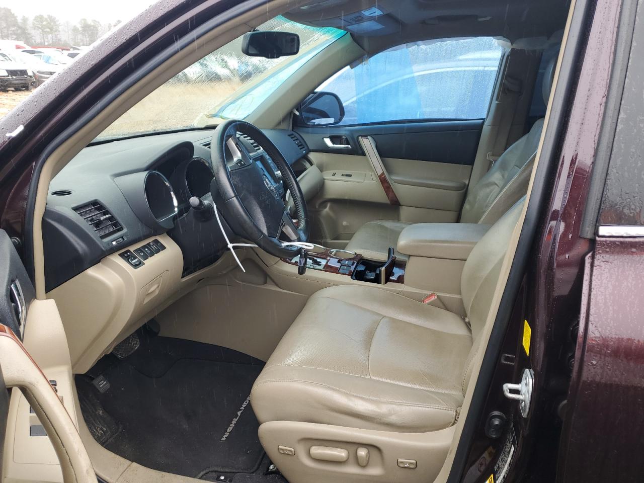 2011 Toyota Highlander - Image 7
