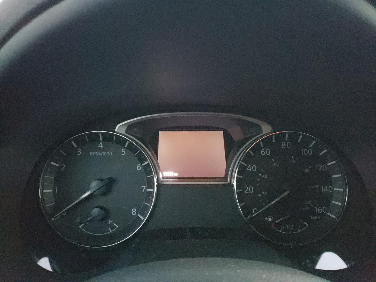 2016 Nissan Altima - Image 9