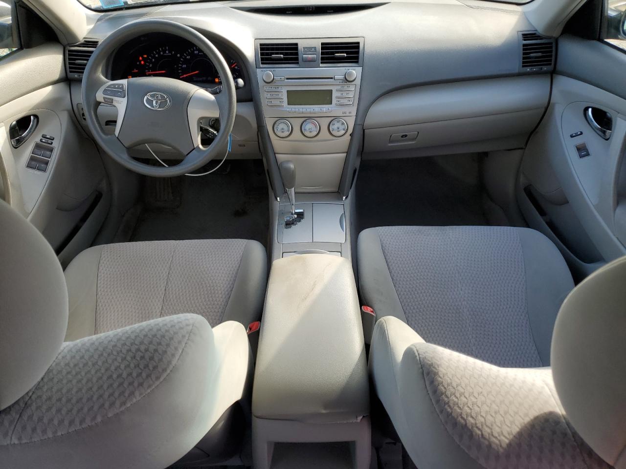 2011 Toyota Camry - Image 8