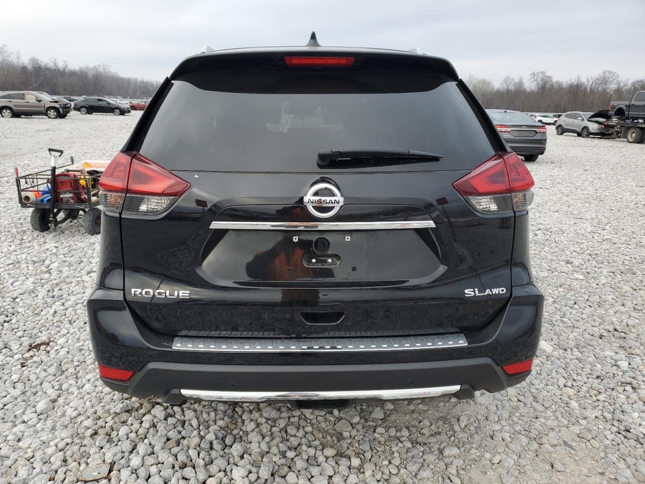 2020 Nissan Rogue - Image 6