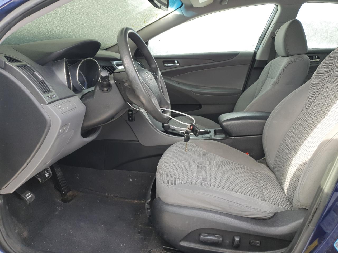 2013 Hyundai Sonata - Image 7