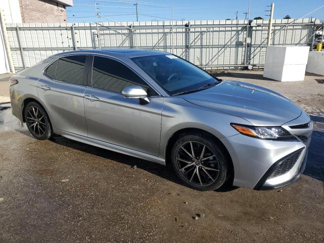  TOYOTA CAMRY 2023 Серебристый