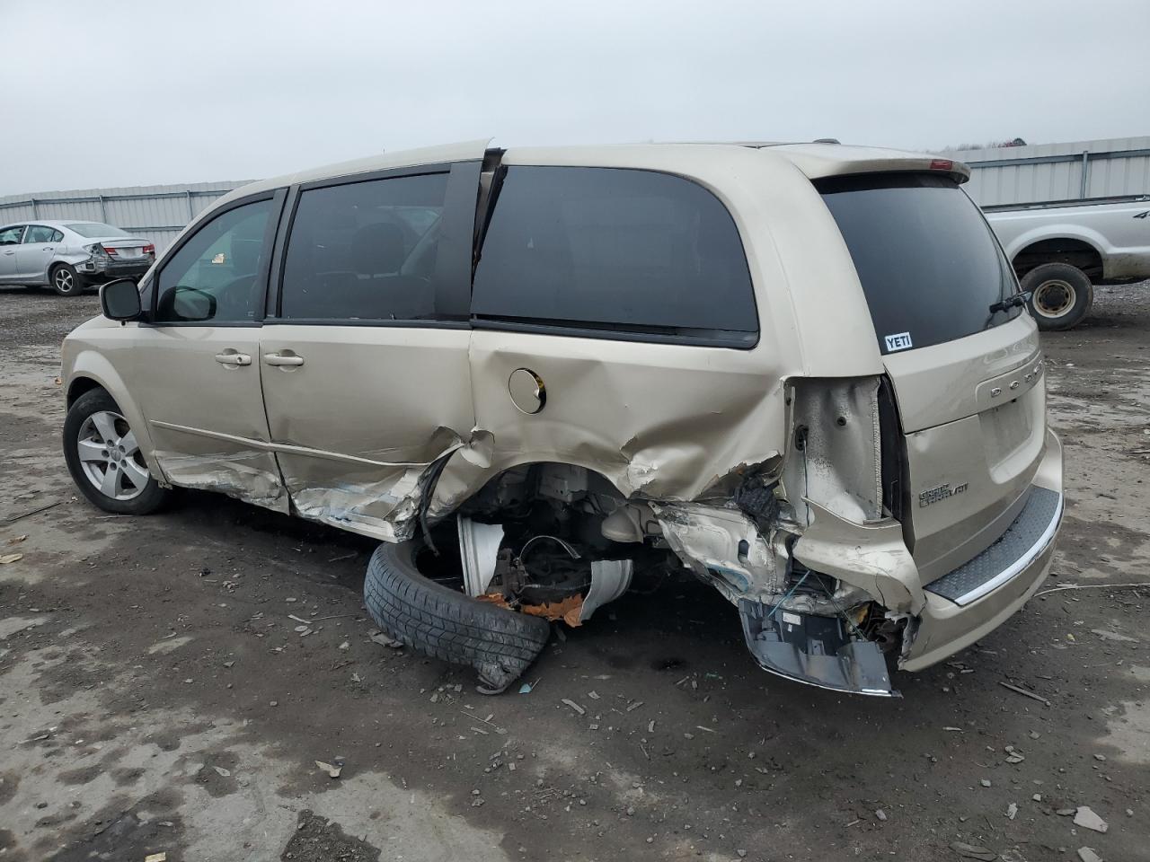 VIN 2C4RDGBG9DR566622 2013 DODGE CARAVAN no.2