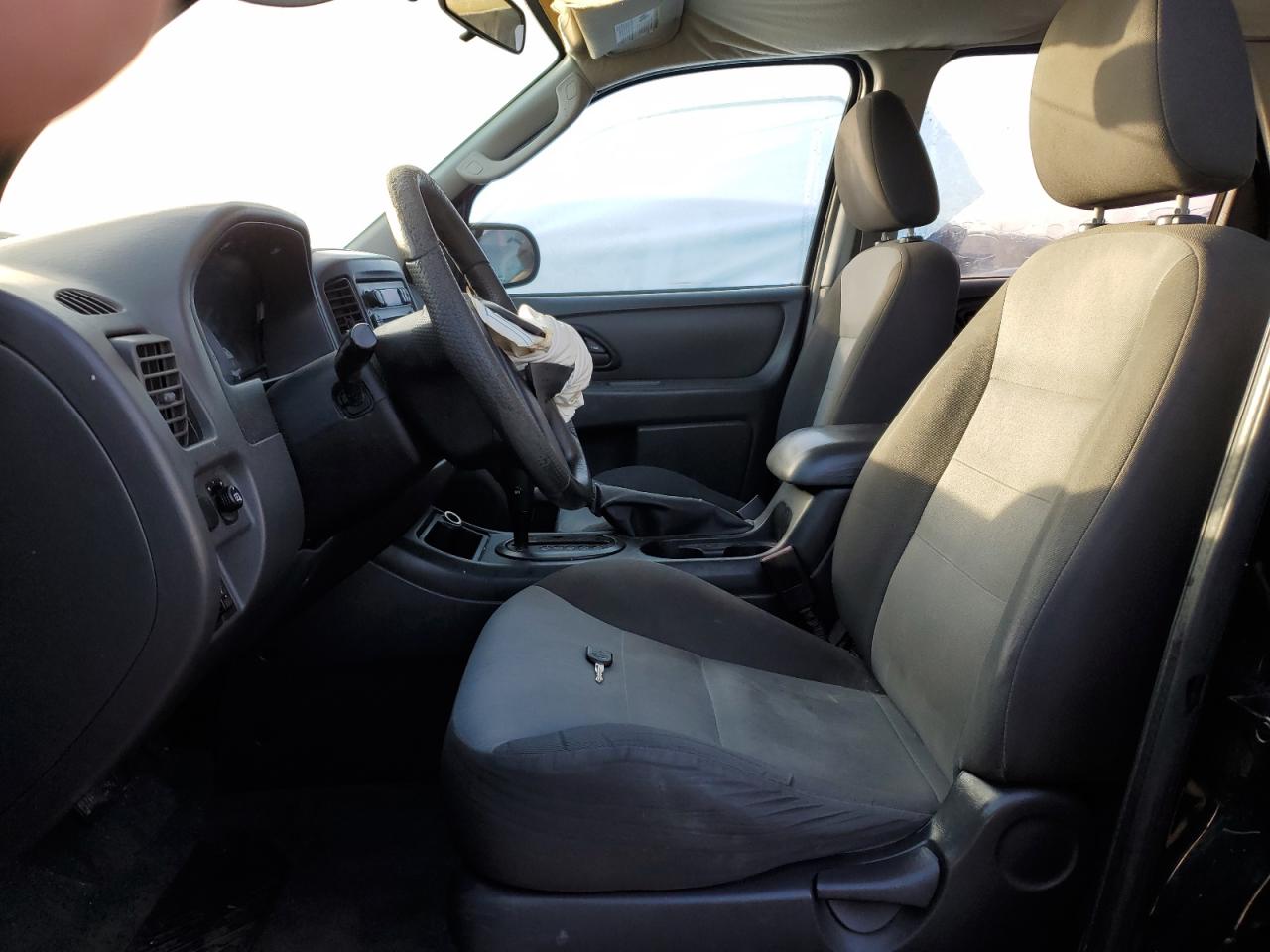 2006 Ford Escape Xls VIN: 1FMYU02Z06KA01841 Lot: 67105165