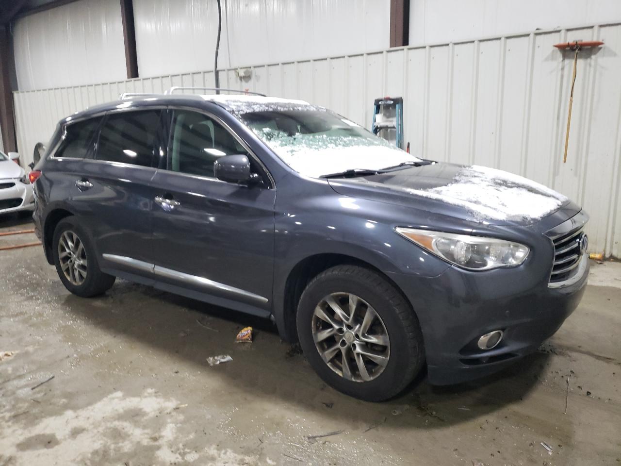 VIN 5N1AL0MMXDC352432 2013 INFINITI JX35 no.4