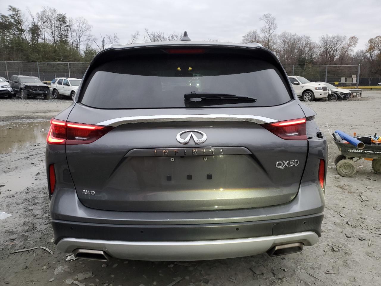 2021 Infiniti QX50 - Image 6