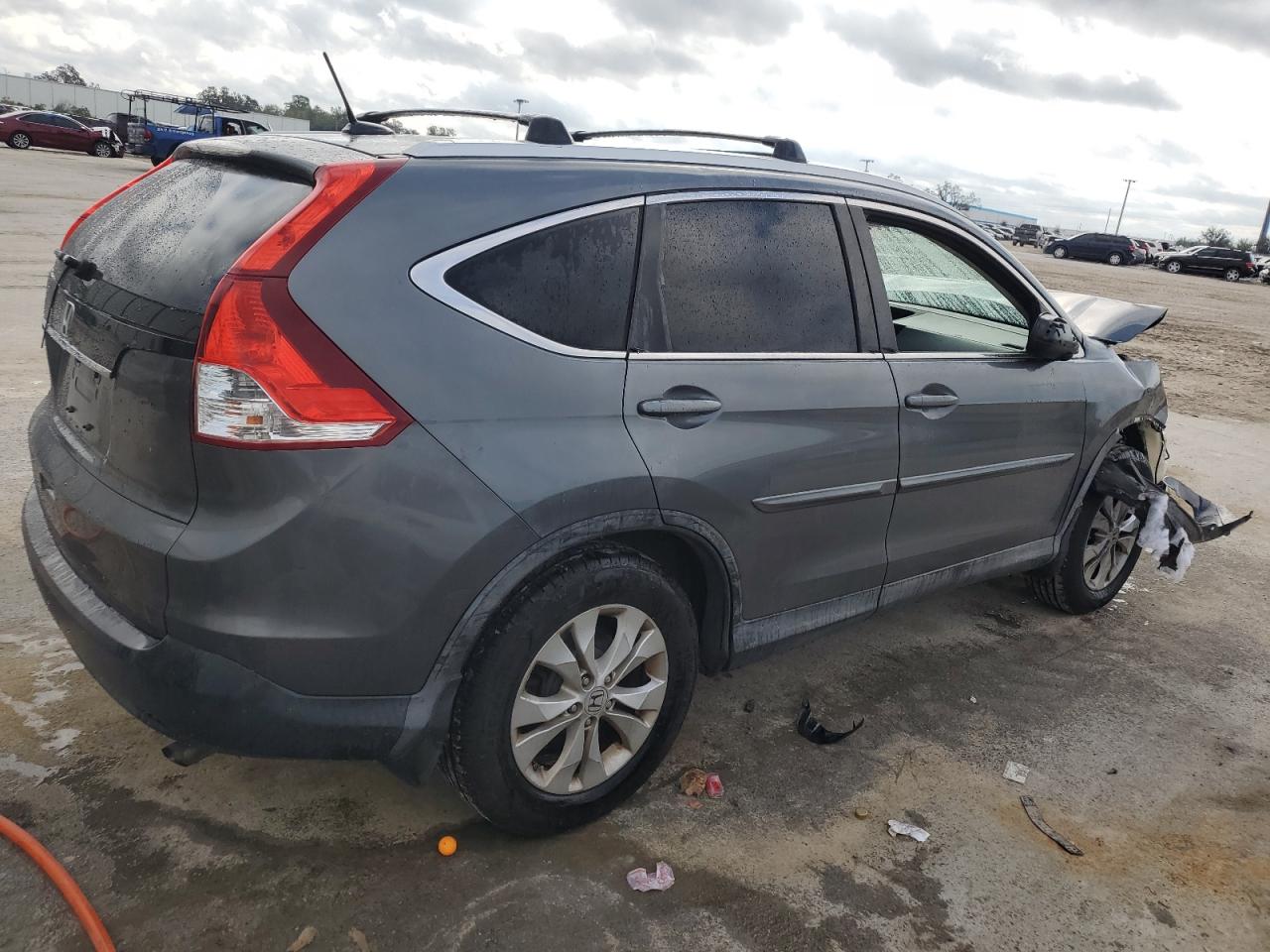 VIN 5J6RM3H79DL018025 2013 HONDA CRV no.3