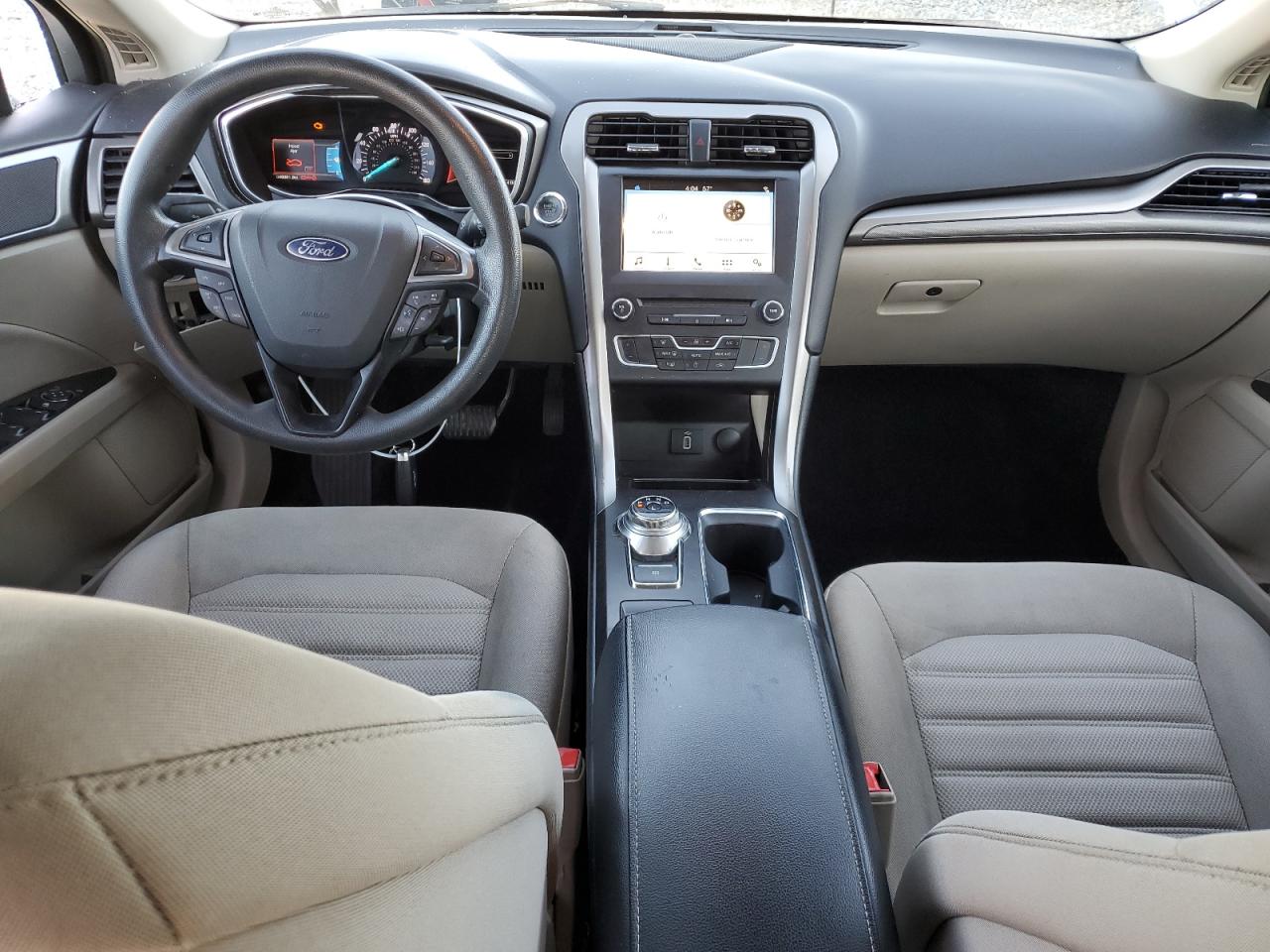 2017 Ford Fusion - Image 8