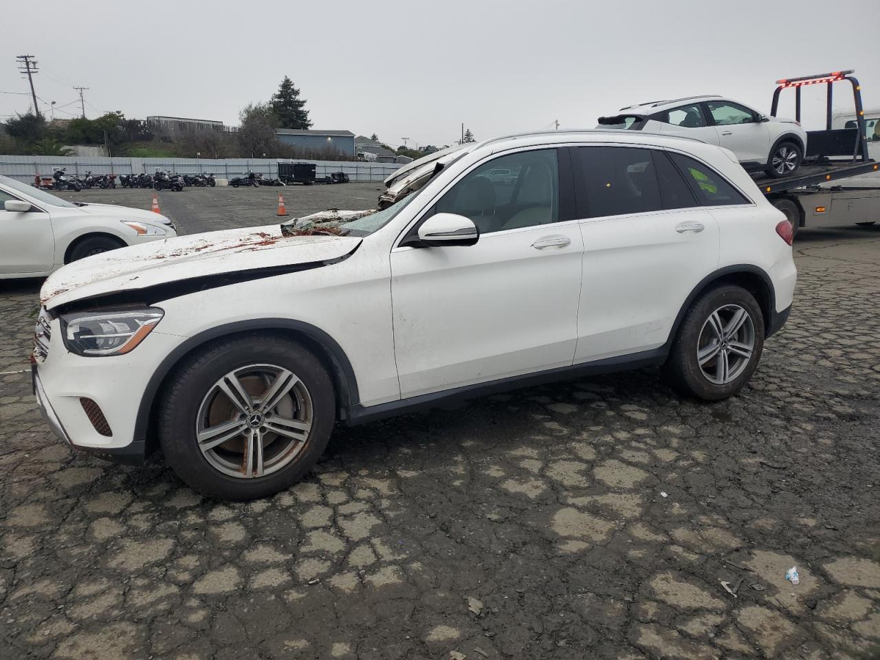2020 Mercedes-Benz GLC - Image 1