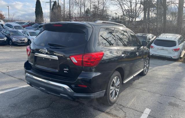  NISSAN PATHFINDER 2017 Black