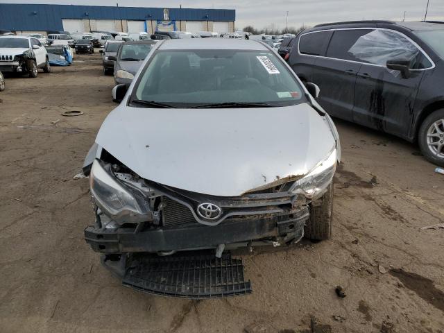  TOYOTA COROLLA 2016 Серебристый