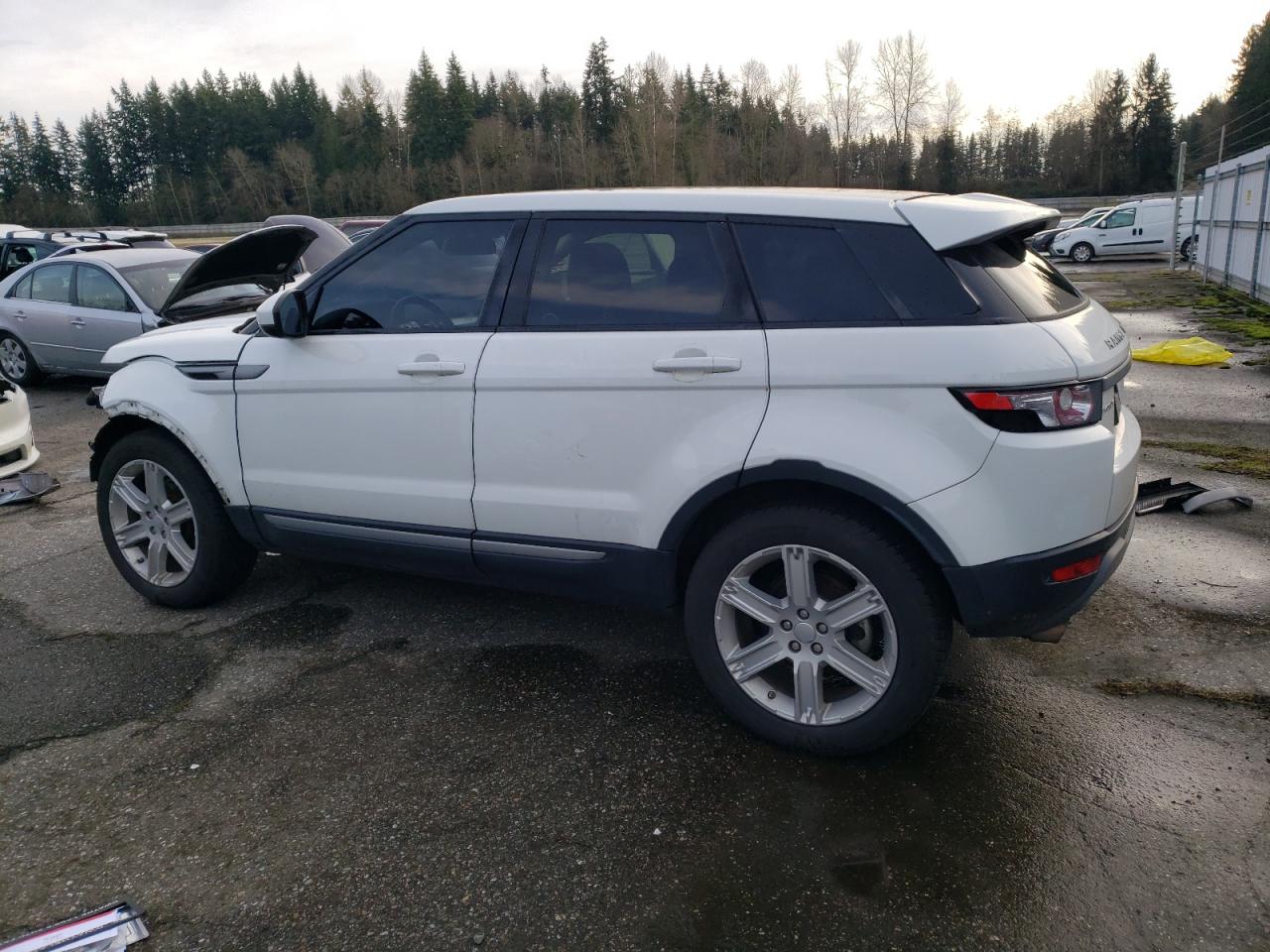 VIN SALVP2BG7FH074011 2015 LAND ROVER RANGEROVER no.2