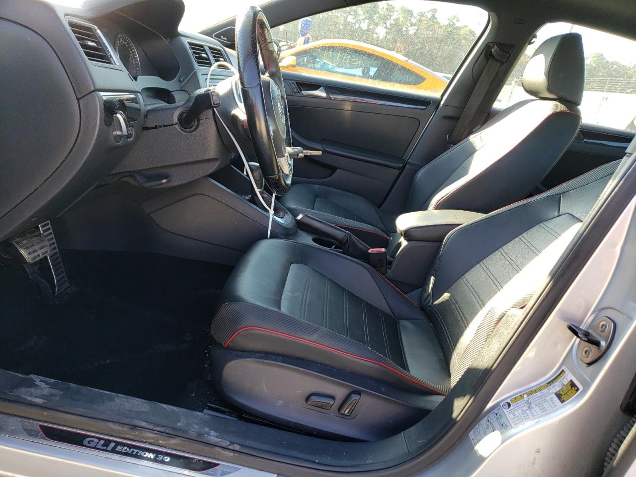 2014 Volkswagen Jetta - Image 7