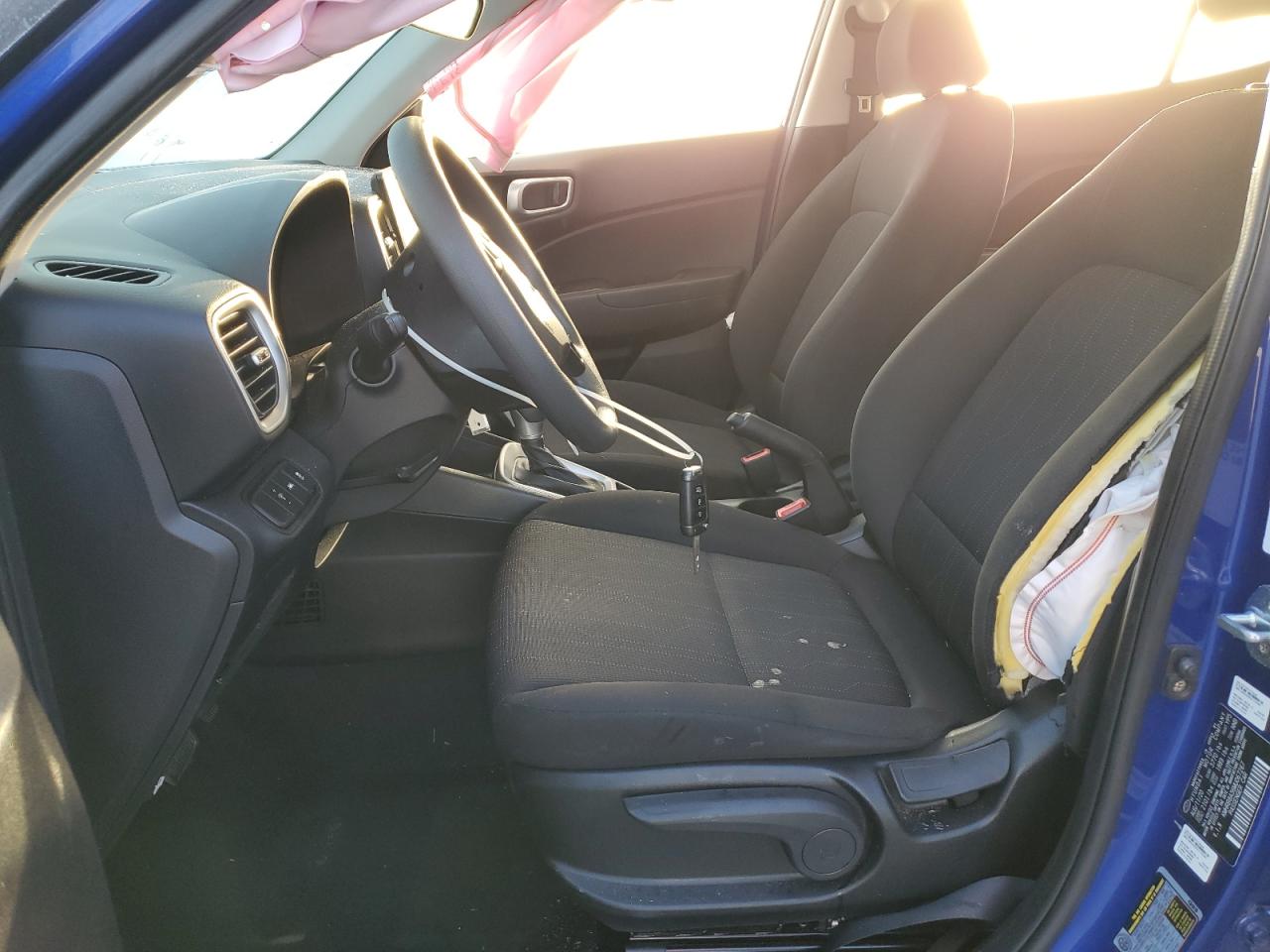 2021 Hyundai Venue - Image 7