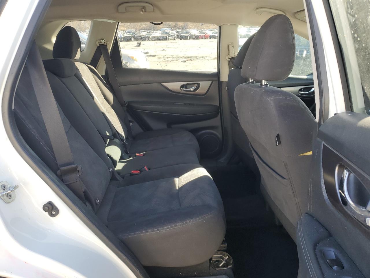 KNMAT2MTXGP681801 NISSAN ROGUE 2016