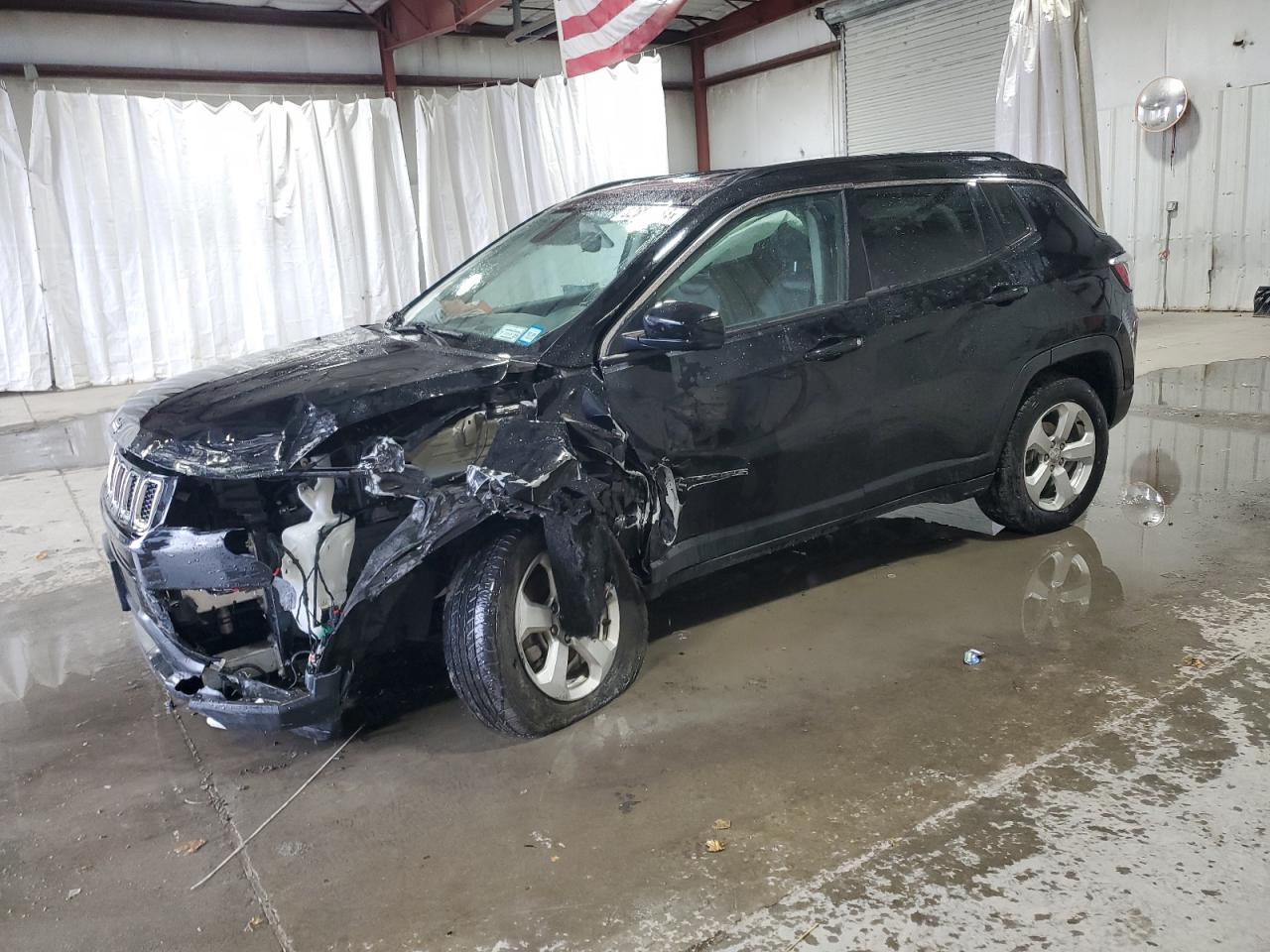 2020 Jeep Compass Latitude продається в Albany, NY - Front End