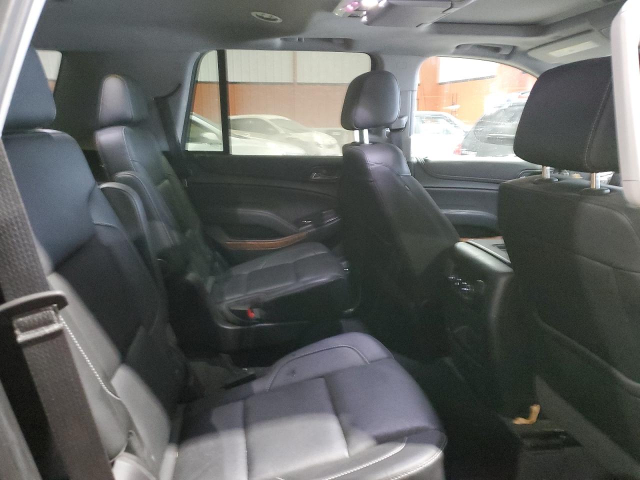 2019 Chevrolet Tahoe - Image 11