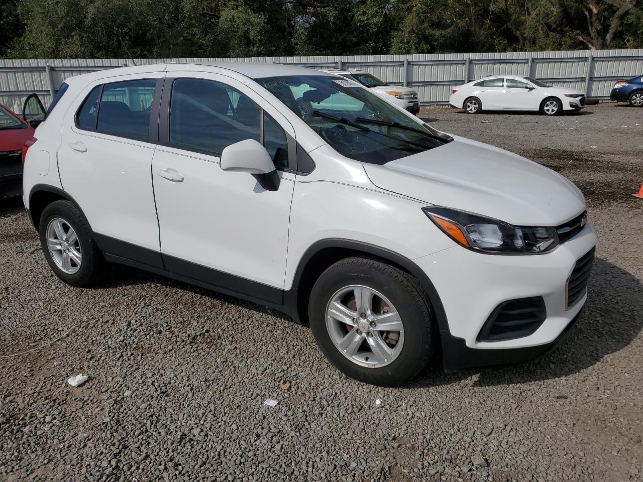 2020 Chevrolet Trax - Image 4