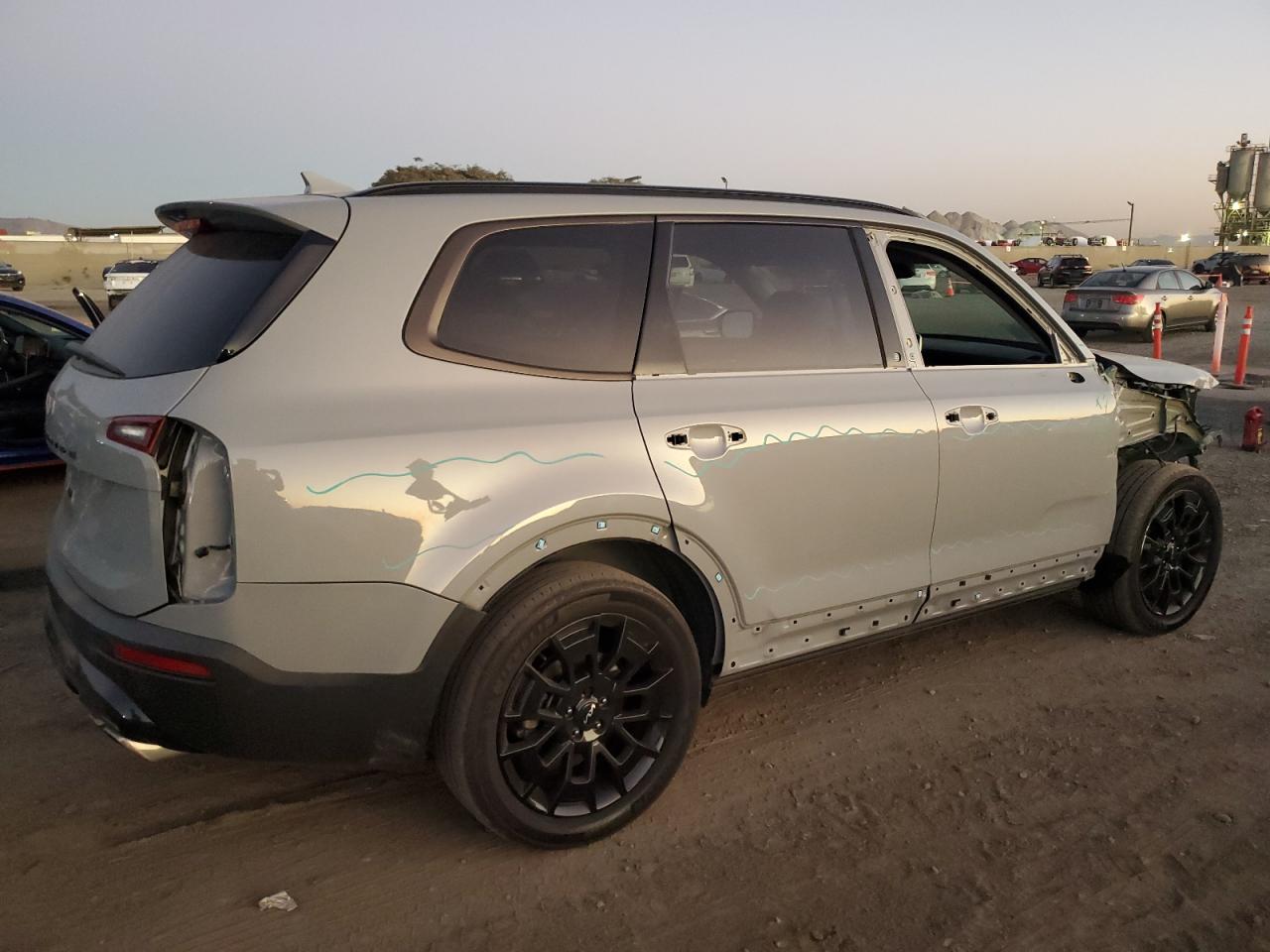 2022 Kia Telluride - Image 3