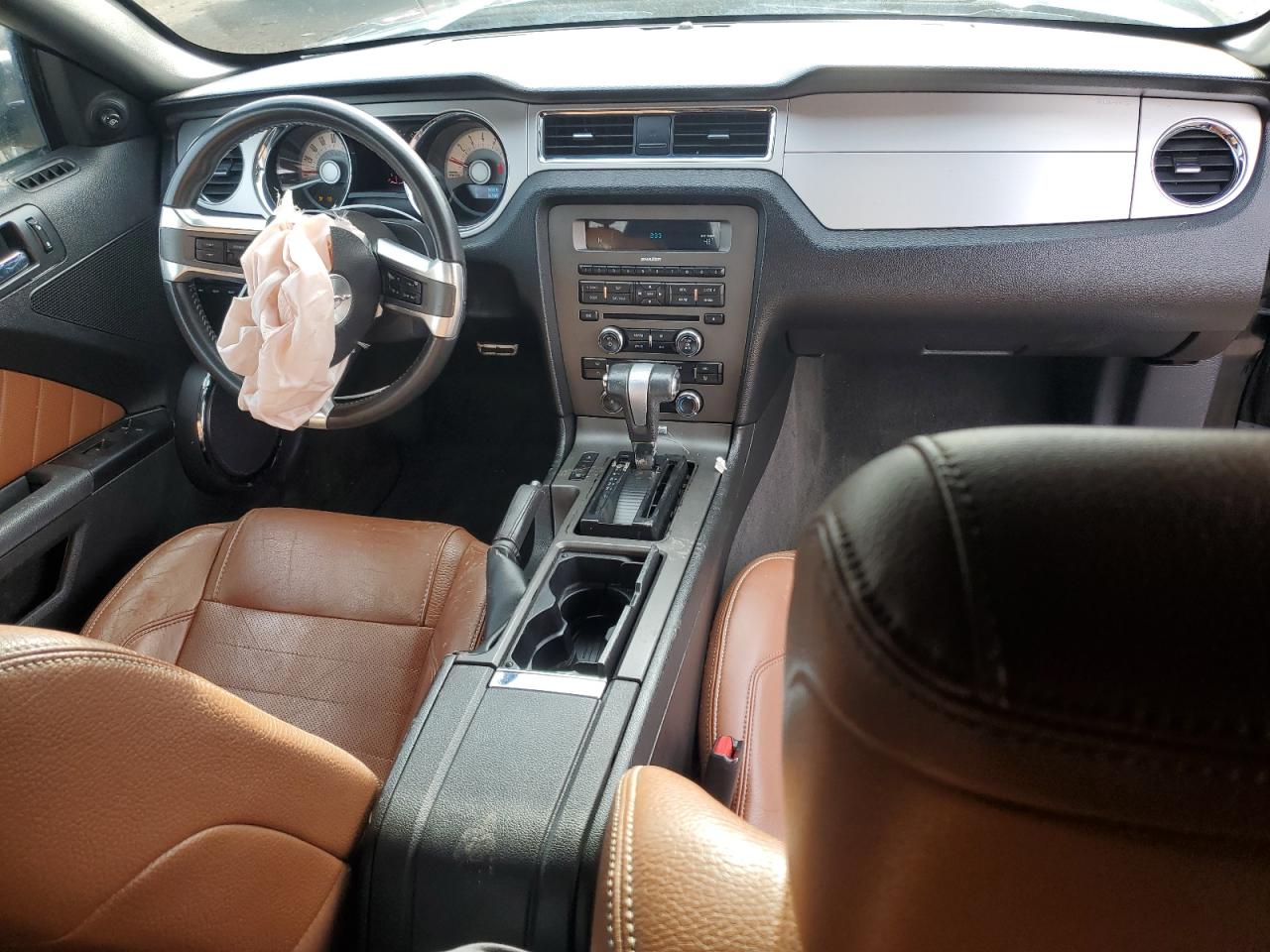 2012 Ford Mustang - Image 8