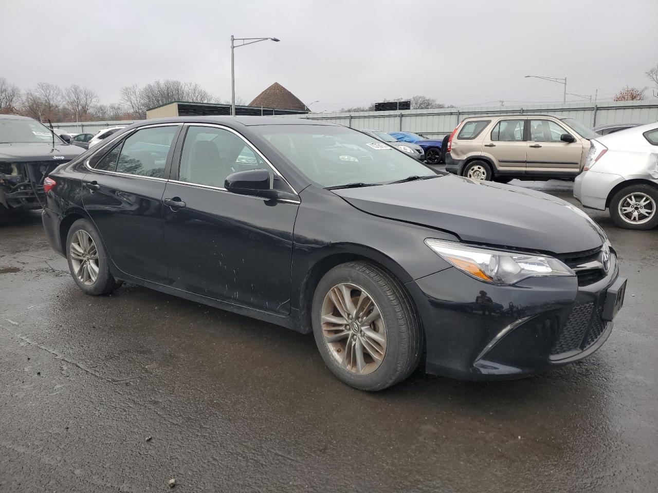 VIN 4T1BF1FK1GU206934 2016 TOYOTA CAMRY no.4