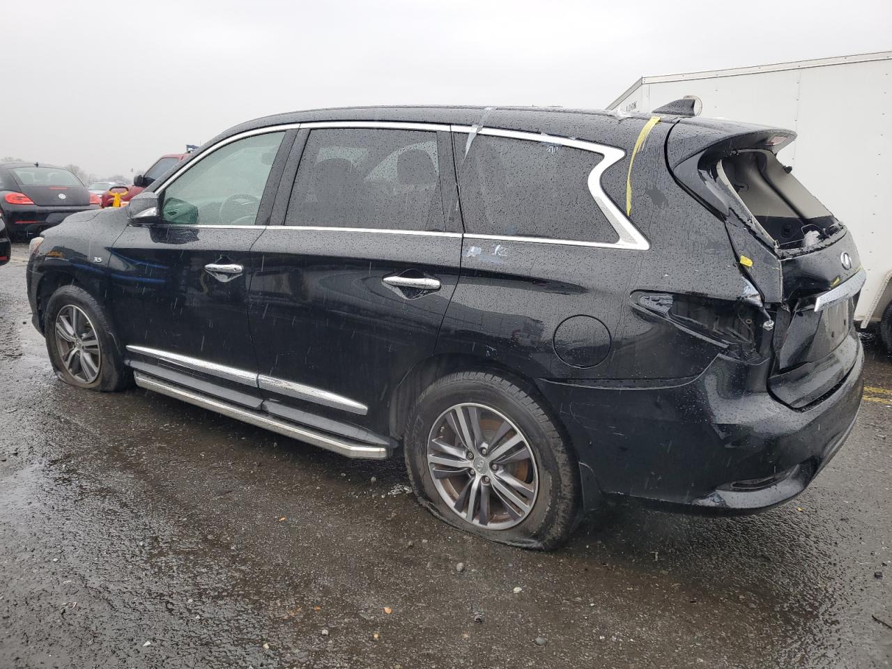 2018 Infiniti QX60 - Image 2
