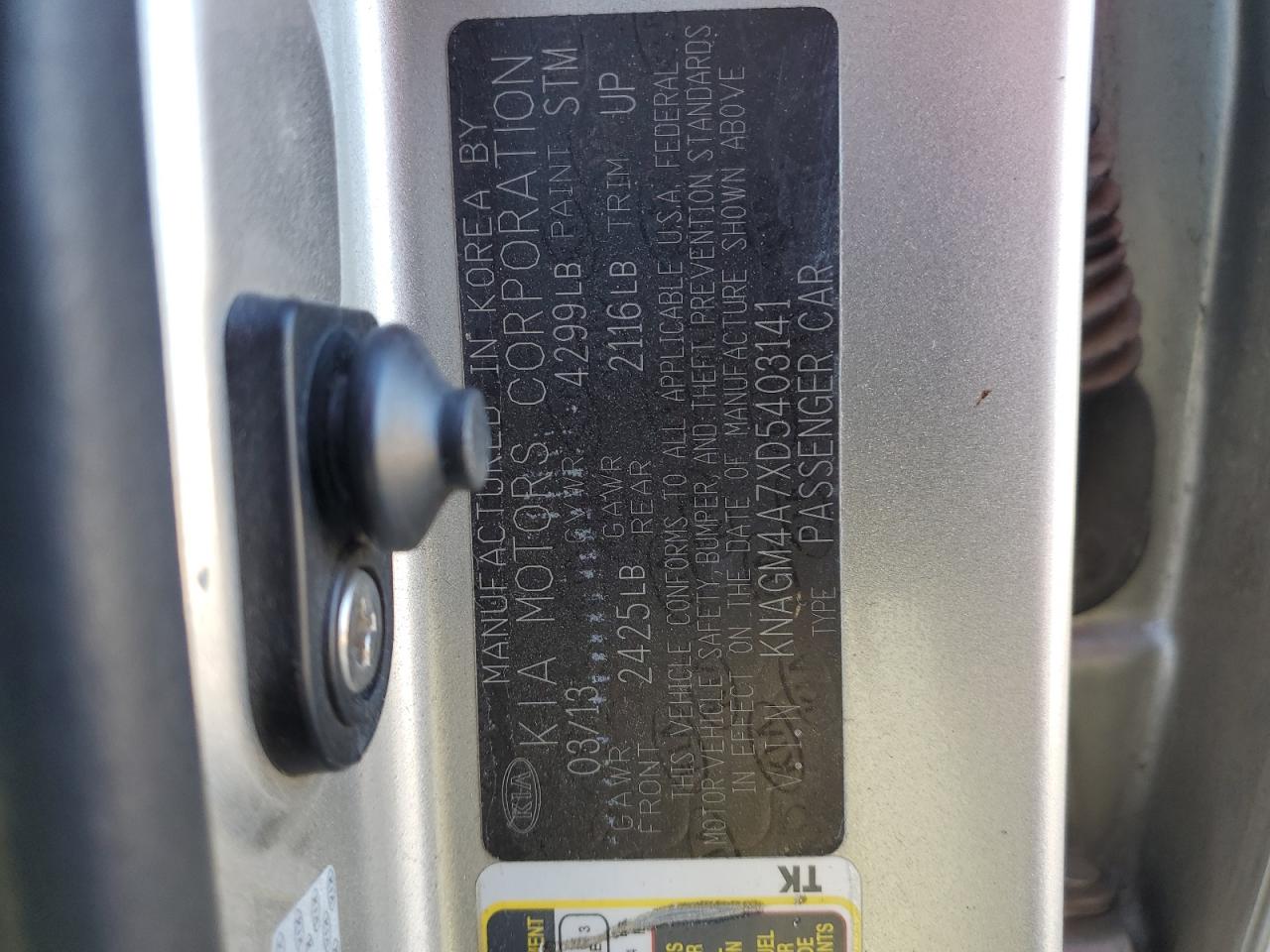 2013 Kia Optima - Image 12