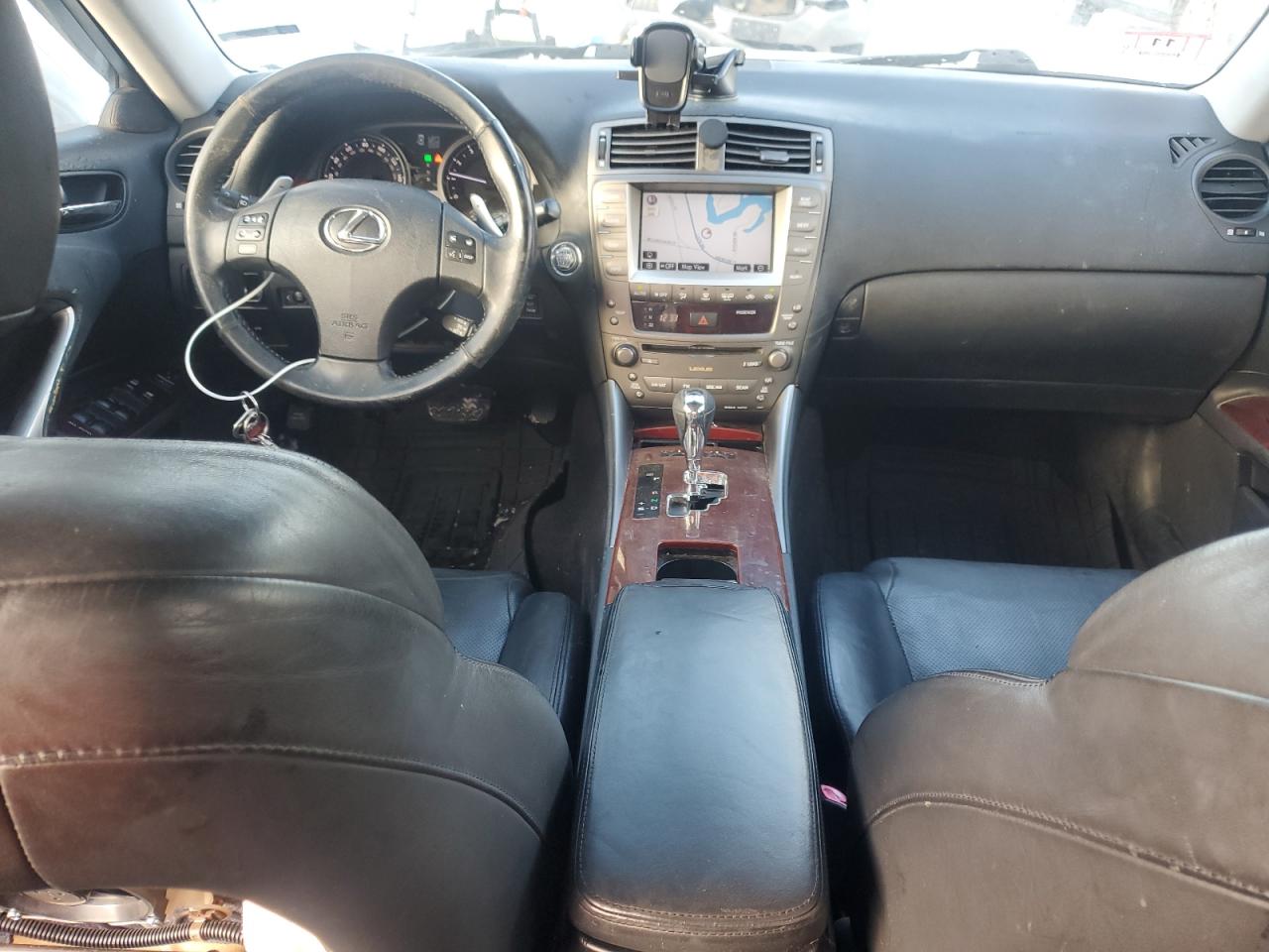 2008 Lexus IS - Image 8