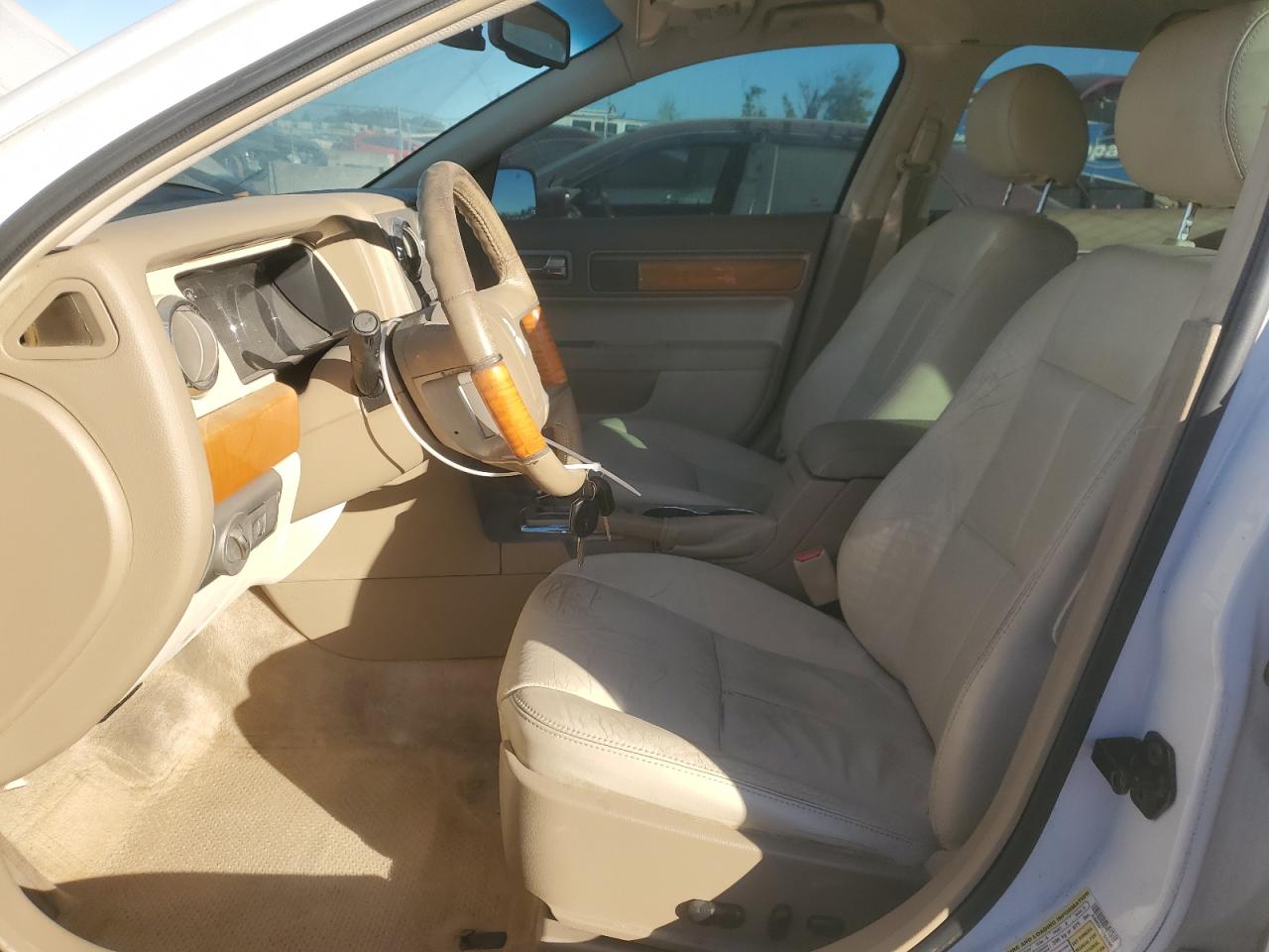 2007 Lincoln MKZ - Image 7