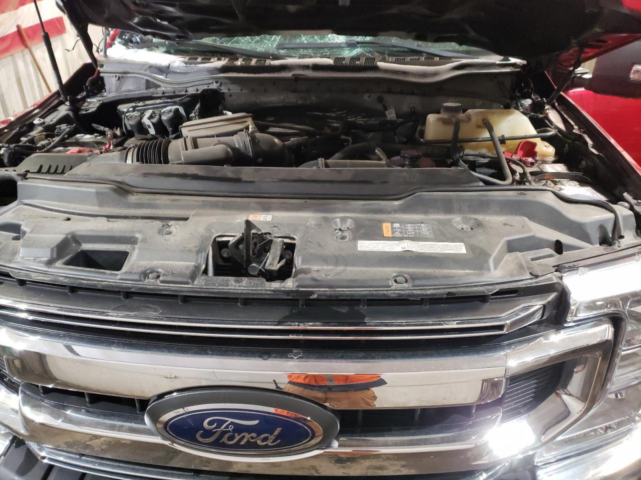 2022 Ford F350 - Image 11