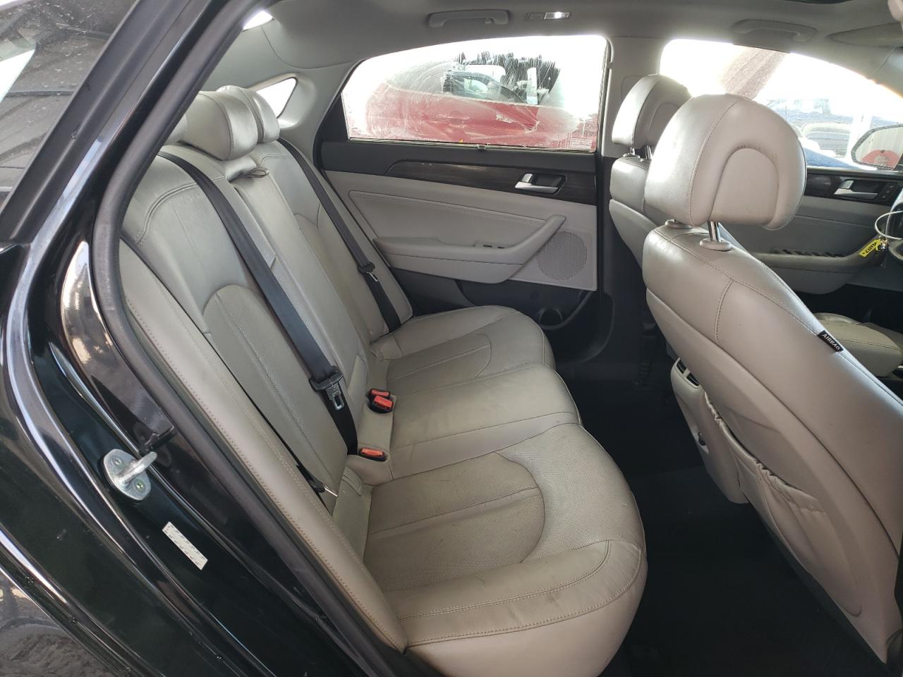 2016 Hyundai Sonata - Image 10
