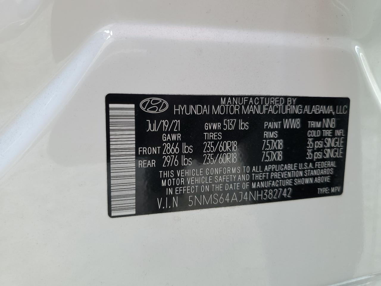2022 Hyundai Santa Fe - Image 15