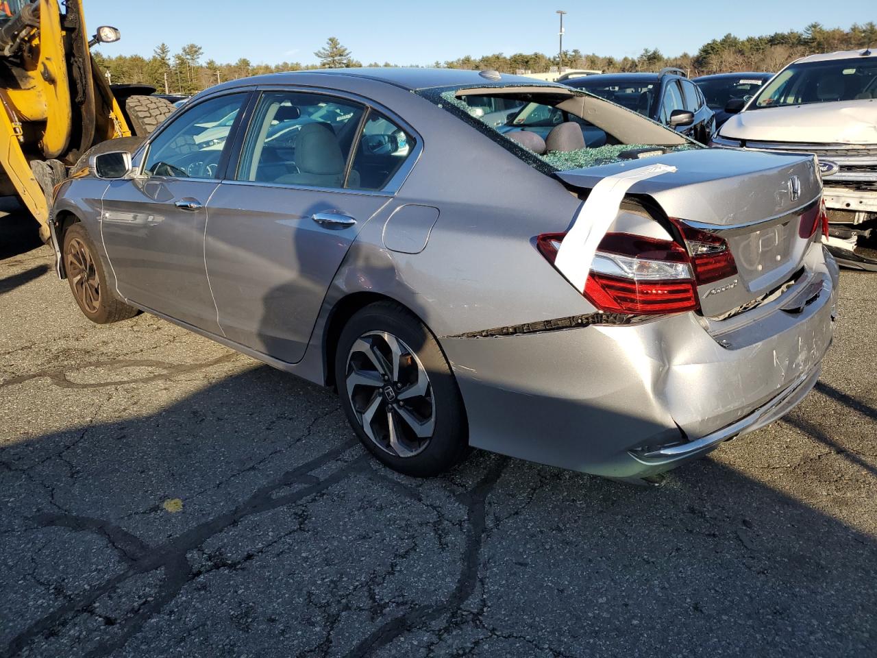 VIN 1HGCR2F70GA152725 2016 HONDA ACCORD no.2