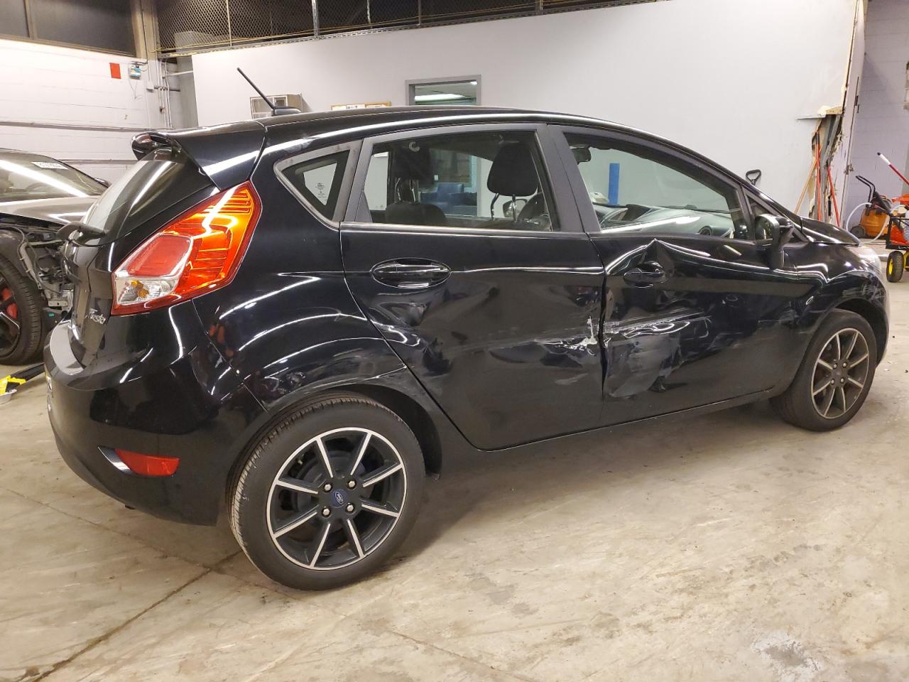 2018 Ford Fiesta - Image 3