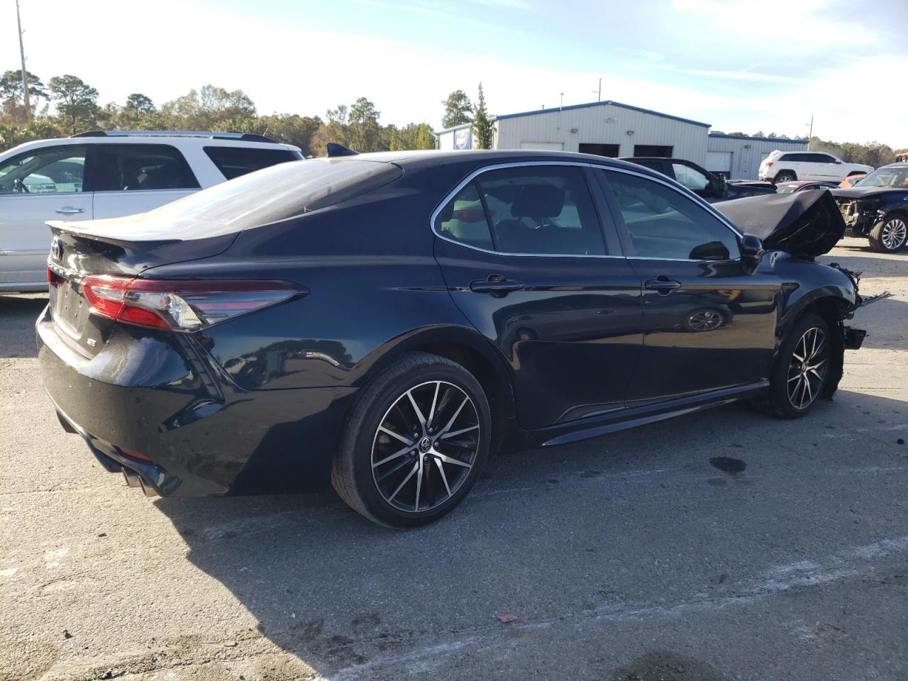 4T1G11AK9MU513033 TOYOTA CAMRY 2021