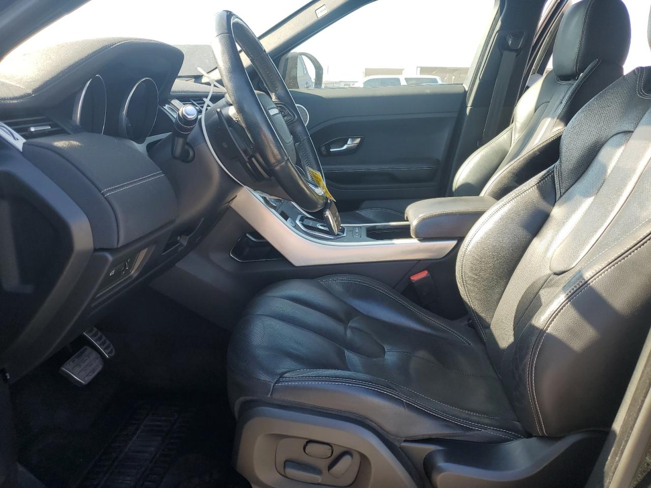 2014 Land Rover Range Rover - Image 7
