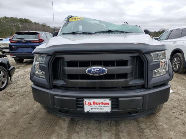 Pickups FORD F-150 2016 Srebrny
