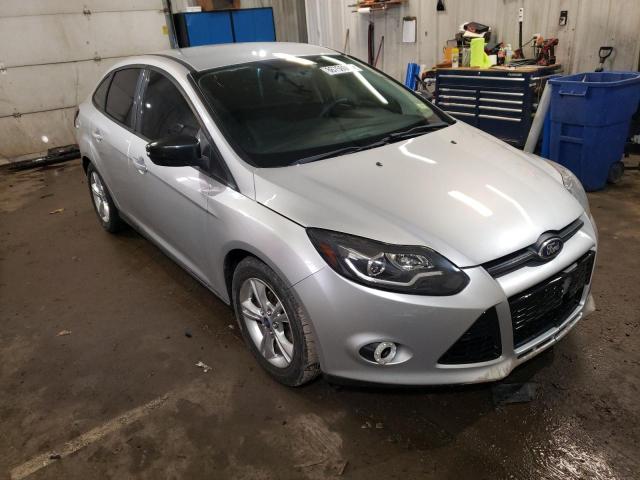 Седани FORD FOCUS 2014 Сріблястий