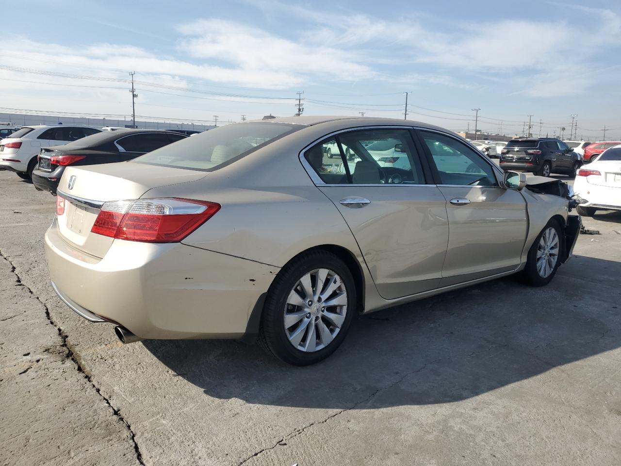 VIN 1HGCR2F80DA076587 2013 HONDA ACCORD no.3