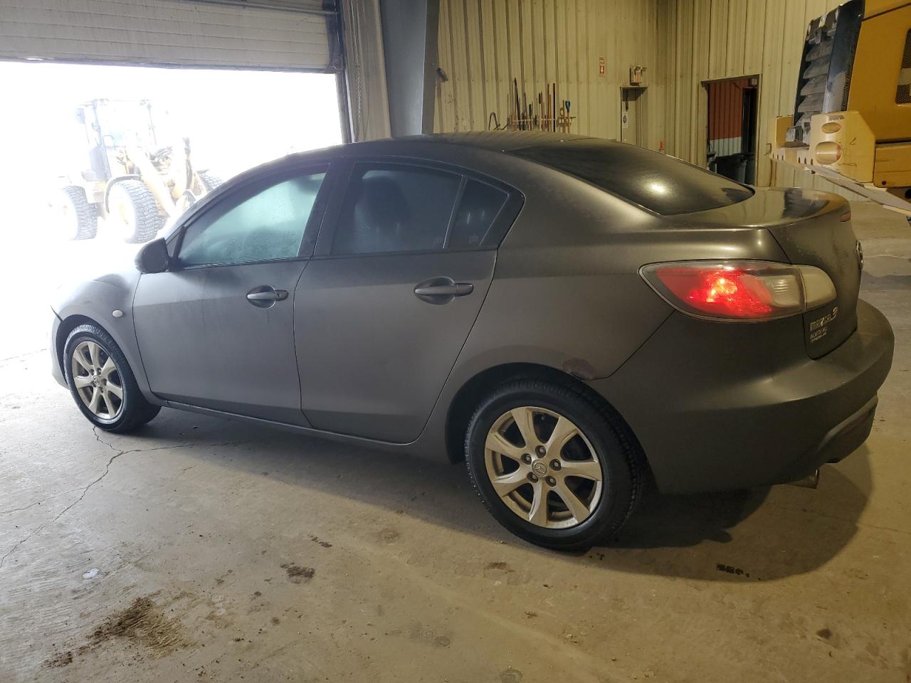 2010 Mazda 3 - Image 2
