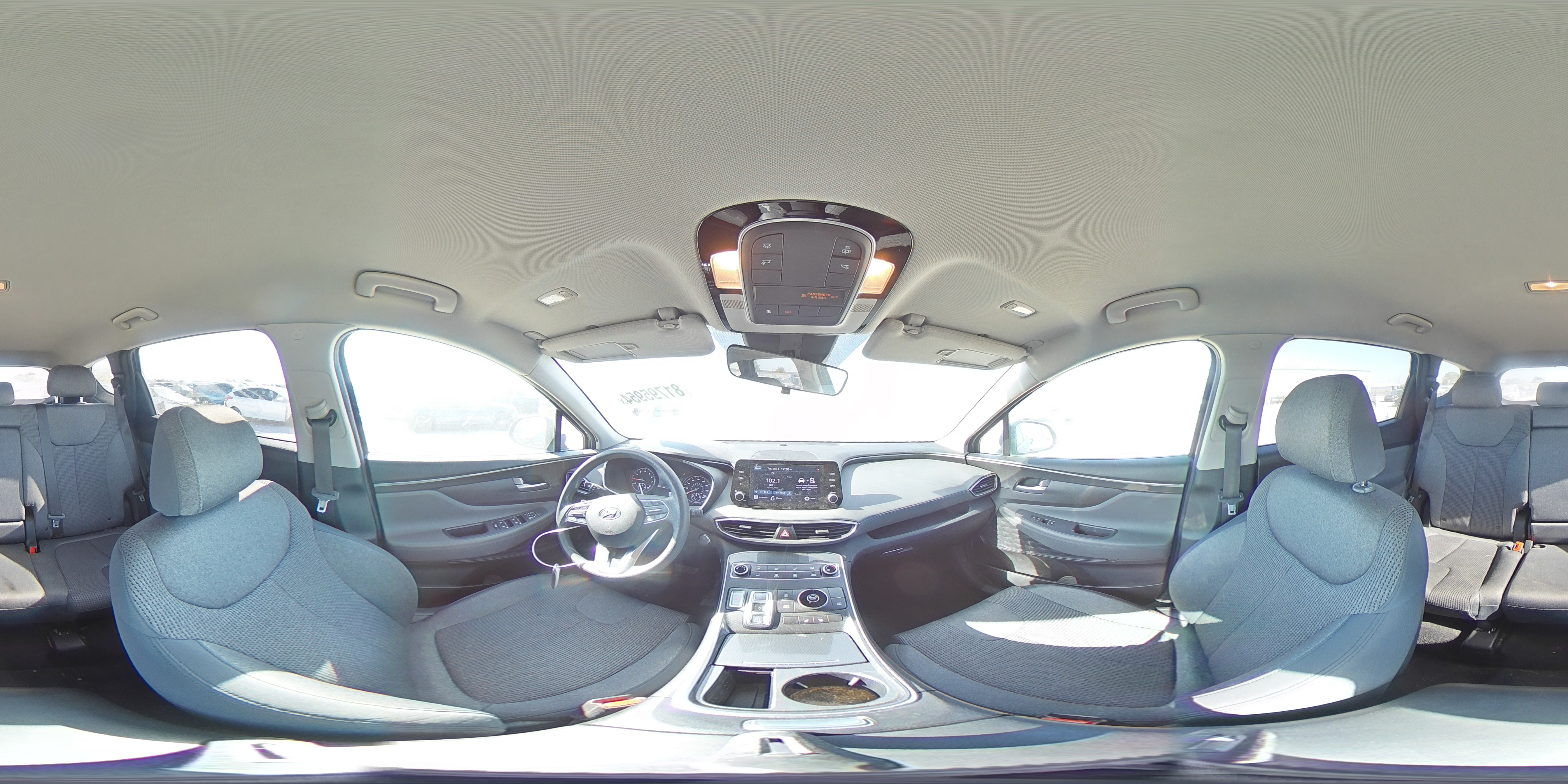 2022 Hyundai Santa Fe - Image 14