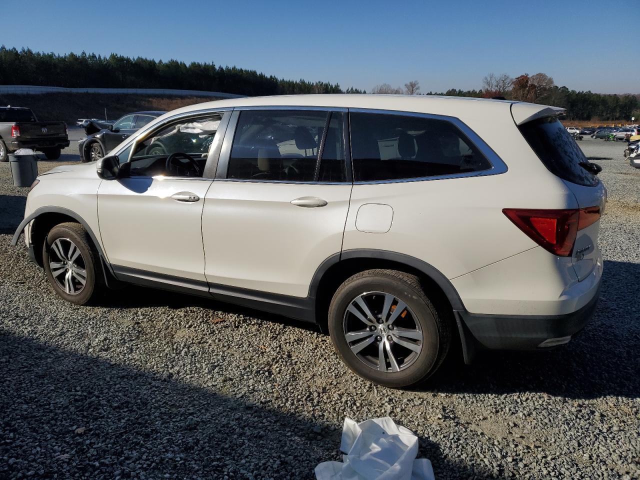2018 Honda Pilot - Image 2