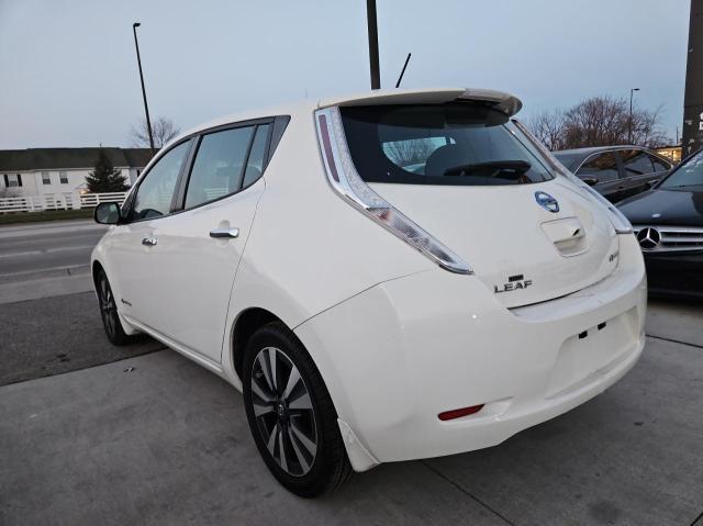 Hatchbacks NISSAN LEAF 2016 Biały