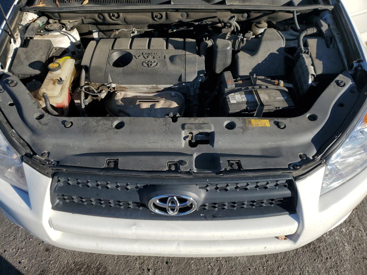 2012 Toyota RAV 4 - Image 13
