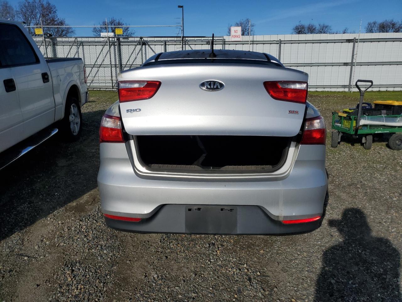 2017 Kia Rio Lx VIN: KNADM4A37H6113746 Lot: 86390404