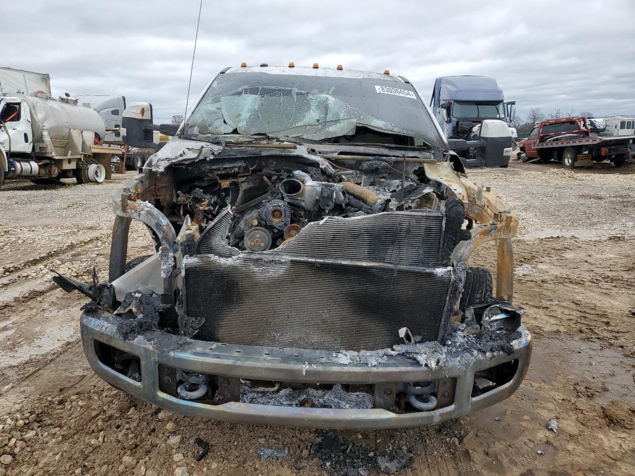 2017 Ford F350 - Image 5