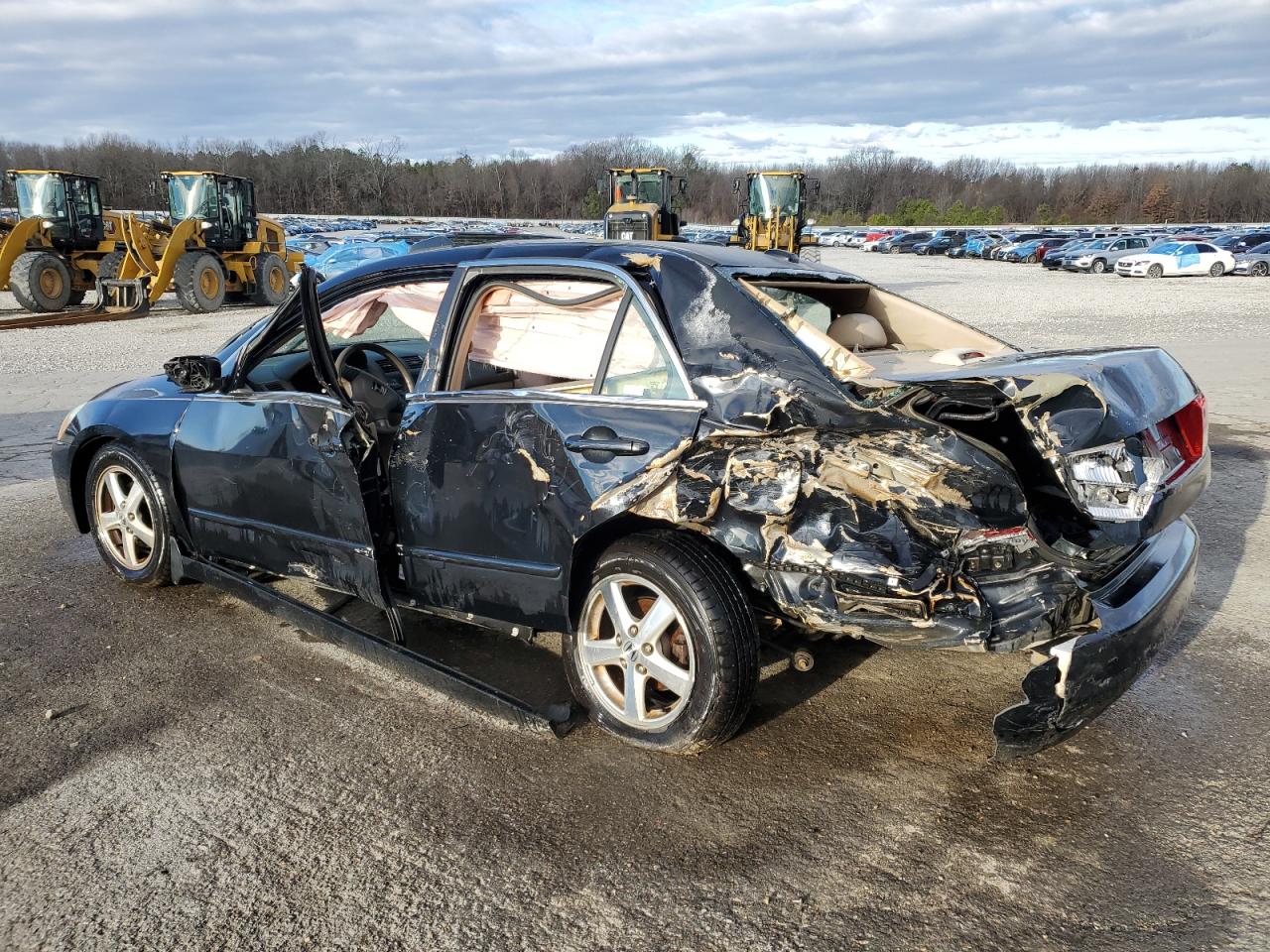 2004 Honda Accord - Image 2